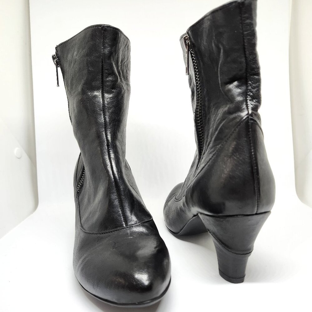 Zinda Women's Black Leather Low Fold Ankle Boot W/Zipper Size 35 & 36